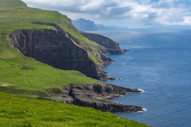 "Den færøske kyst"